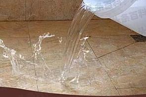 徐闻漏水维修 免砸砖防水材料该如何施工
